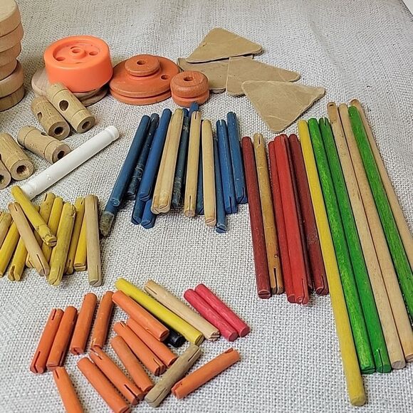 TinkerToy Toy Maker Easy Snap Reusable Wood Plastic No 444 - Picture 9 of 10